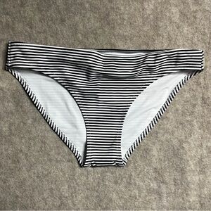 Aerie Bikini Bottom Horizontal Stripes Black White Small Swimwear Beach‎ NWT
